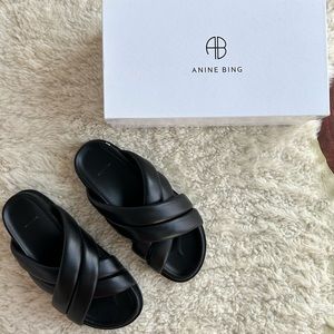 Anine Bing Lizzie Slide